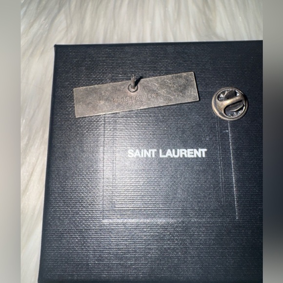 New in box Saint Laurent Logo/ Rainbow Pin - Picture 6 of 7